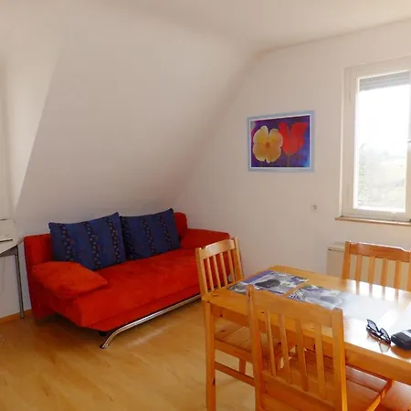 Apartment Ferienwohnung Obstbaumwiese Wildberg (Mecklenburg-Vorpommern)